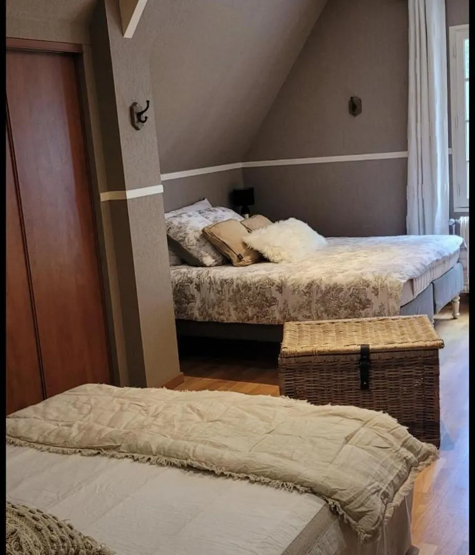 Chambres D'Hotes, La Cime Des Pins Crevin
